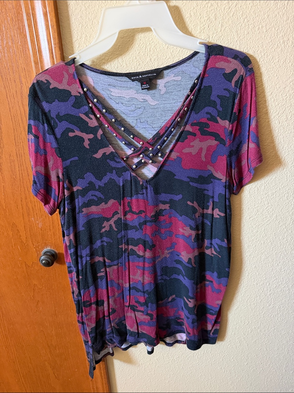 Rock & Republic Burgundy & Purple Camo Crisscross V-Neck Top